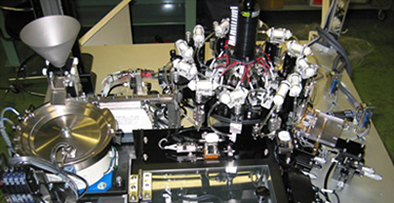 チップ部品電気検査装置